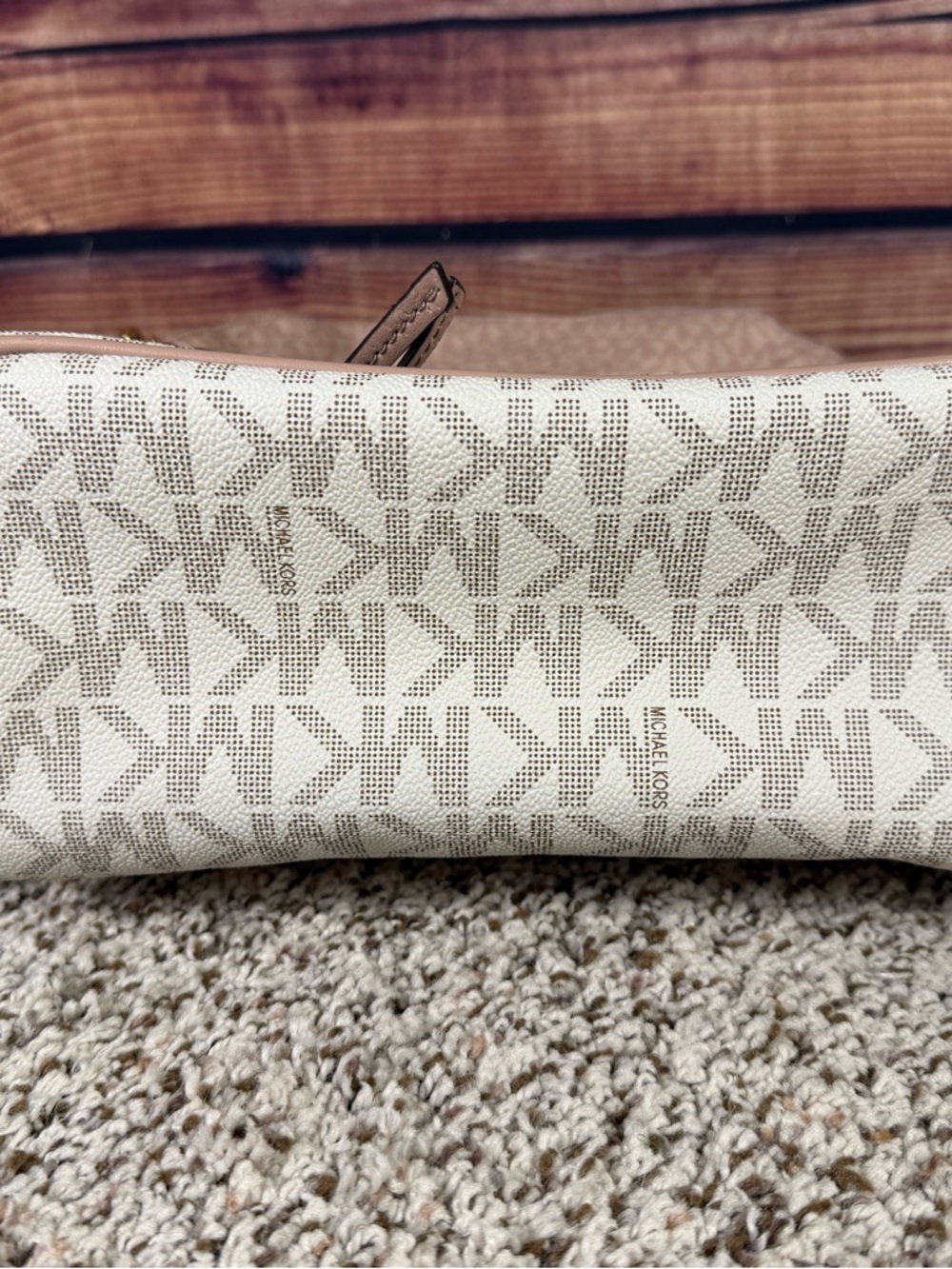 Michael Kors Rhea Medium Color-Block Logo Backpack - Picture 3 of 7